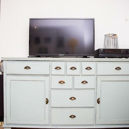 Апартаменты Stunning Sunny & Clean Apt In Artistic Old Jaffa Тель-Авив Экстерьер фото